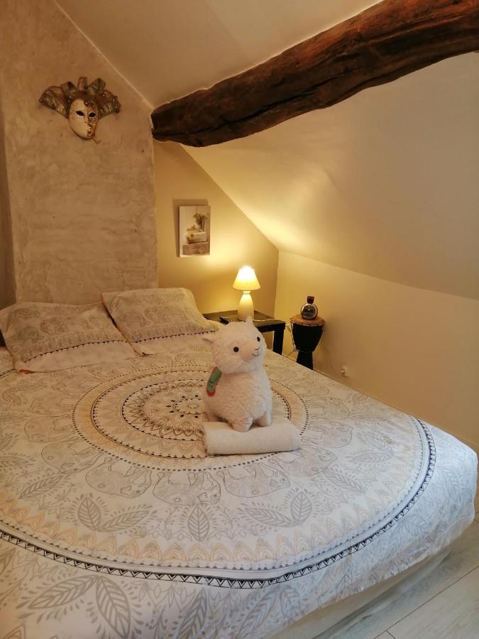 Bed and Breakfast Jacuzzi Massage Sur Rdv,Duo,Reiki,Californien, Reflexologie Plantaire, Et Bouteille Mousseux Offerte Ferolles Экстерьер фото